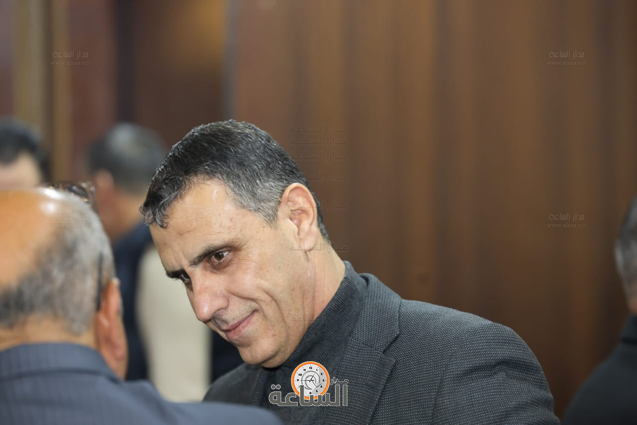 Madar Al-Saa Images 0.18589226693552163