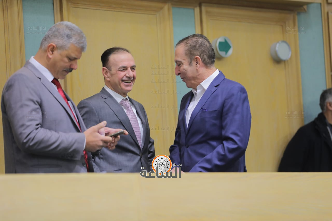 Madar Al-Saa Images 0.48889433571136864