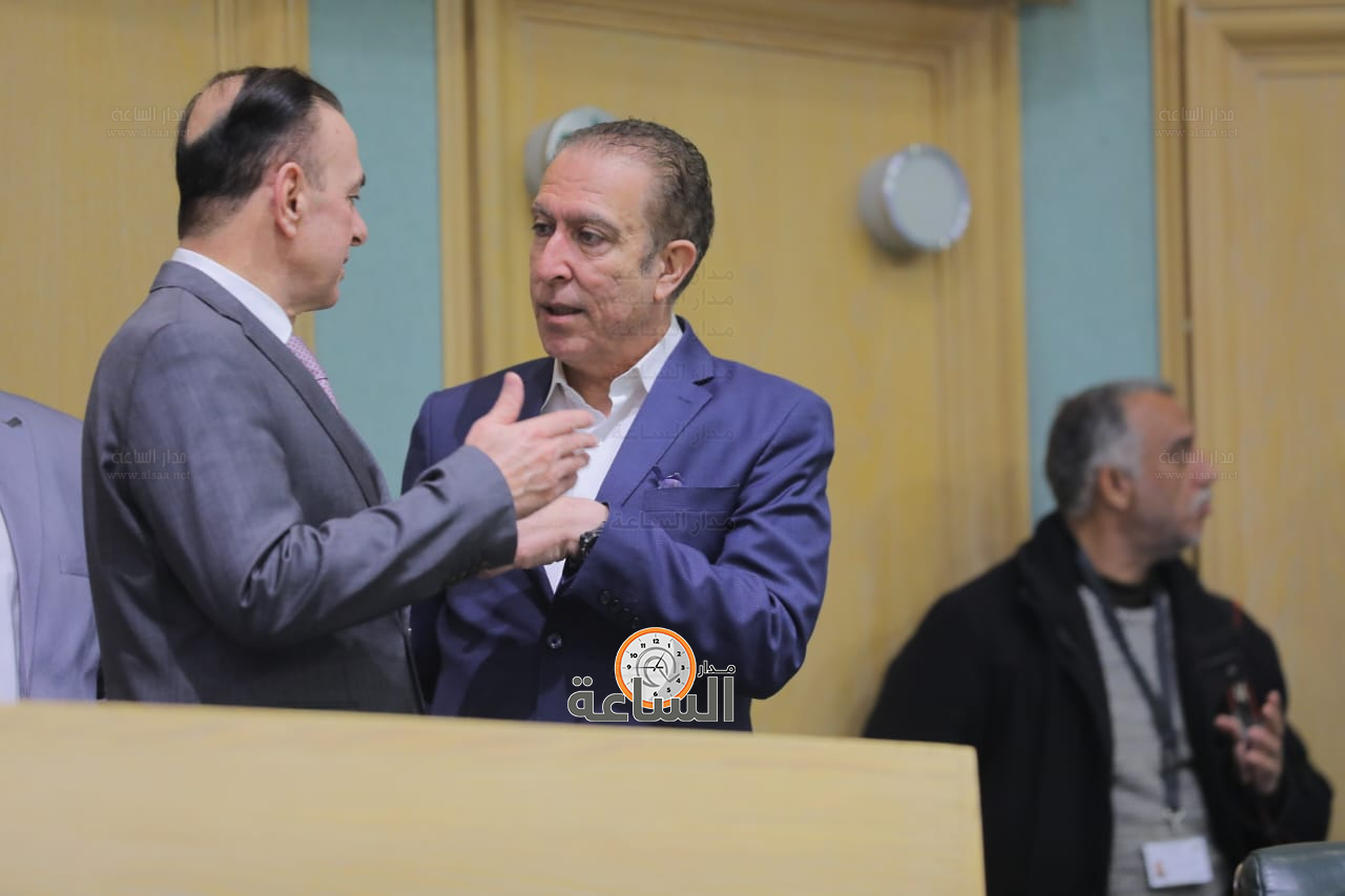 Madar Al-Saa Images 0.3271686219148464