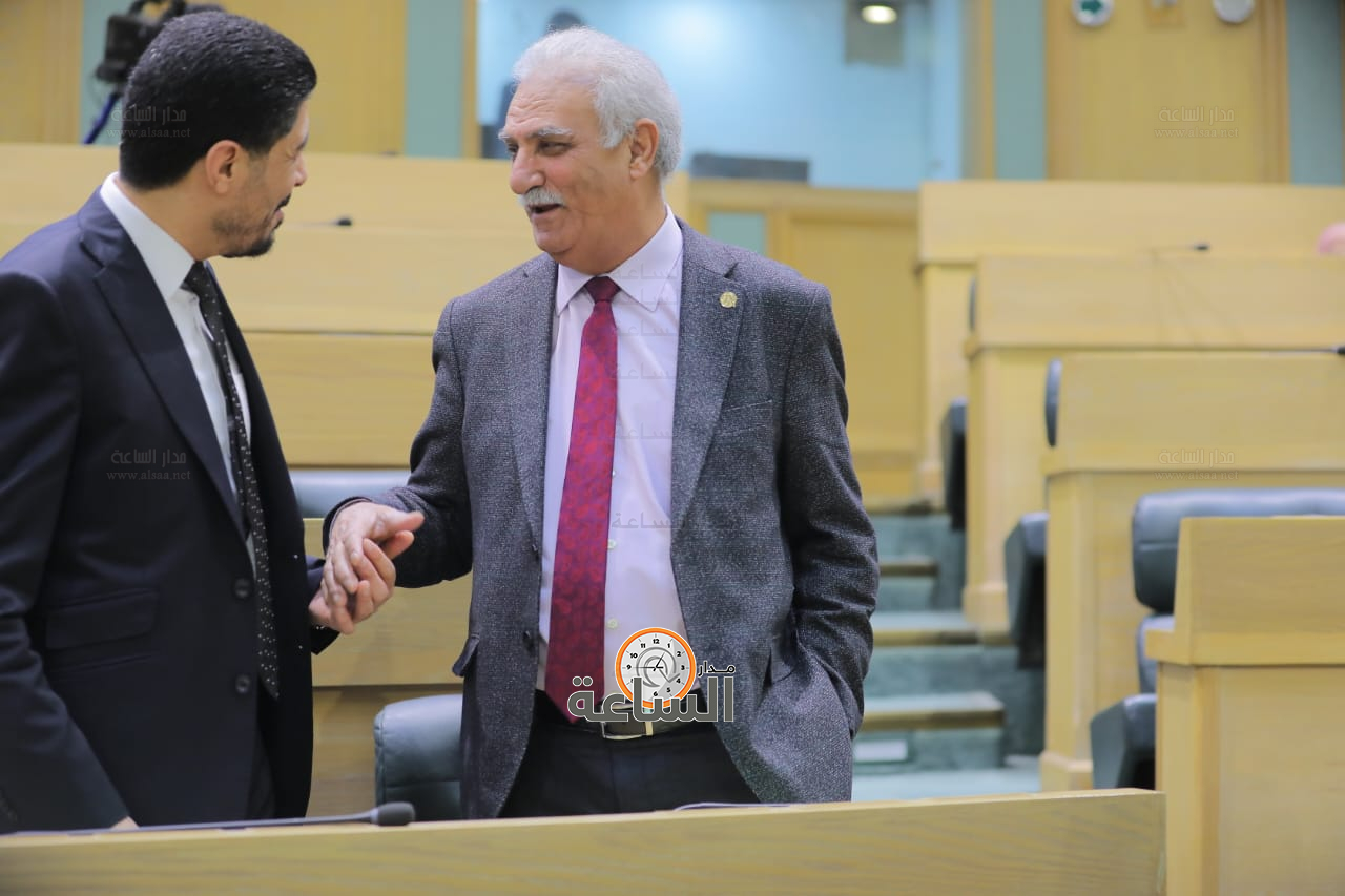 Madar Al-Saa Images 0.8794724439647938