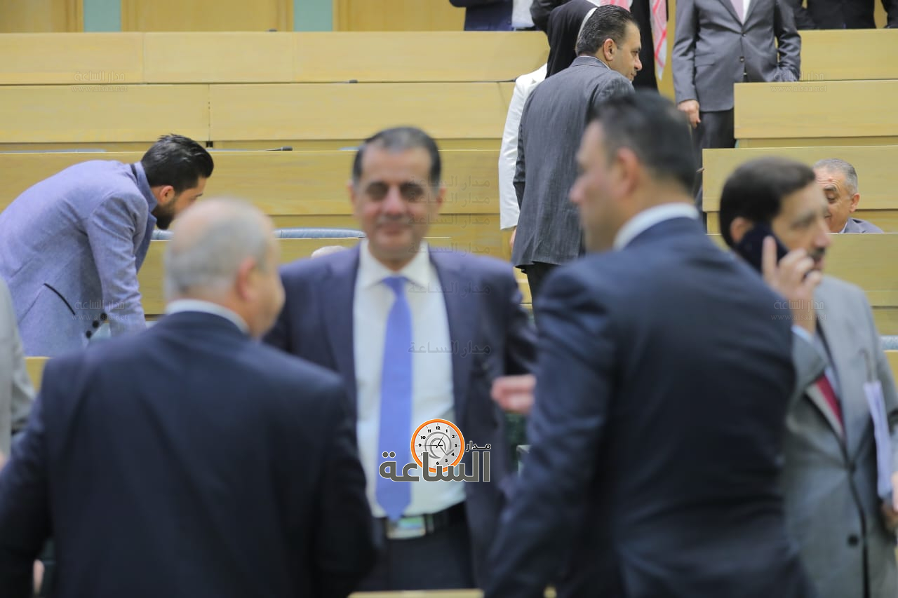 Madar Al-Saa Images 0.8332022840187008