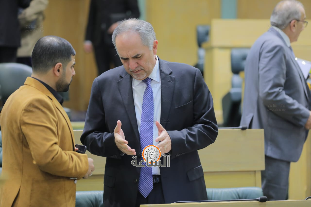 Madar Al-Saa Images 0.984524982727597