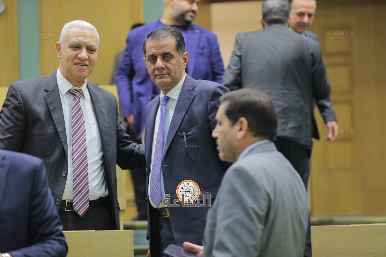 Madar Al-Saa Images 0.3690625000356791