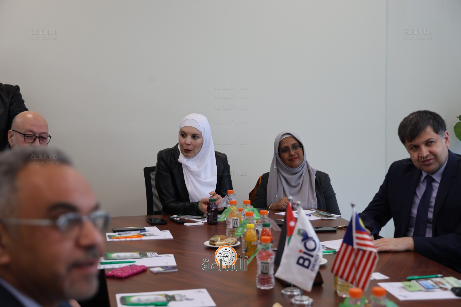 Madar Al-Saa Images 0.2539866412131142