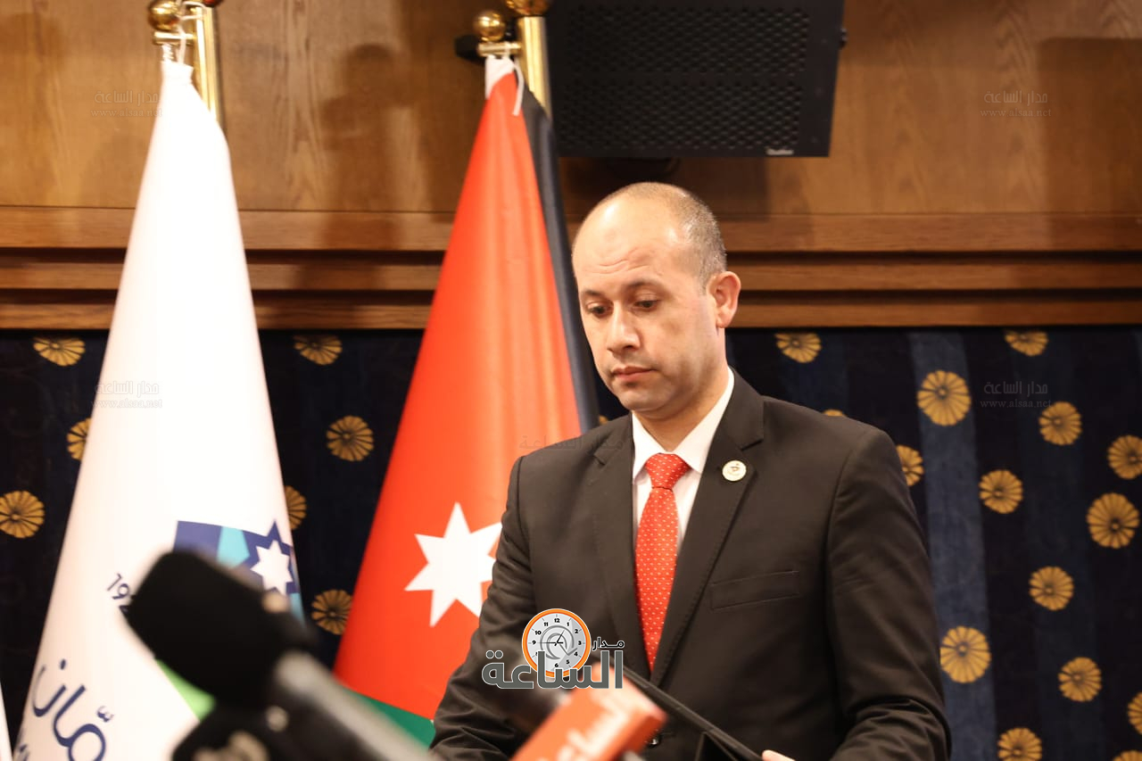 Madar Al-Saa Images 0.8517276510900209