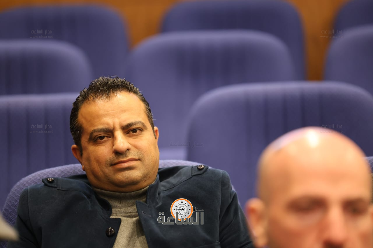 Madar Al-Saa Images 0.6044377443186755