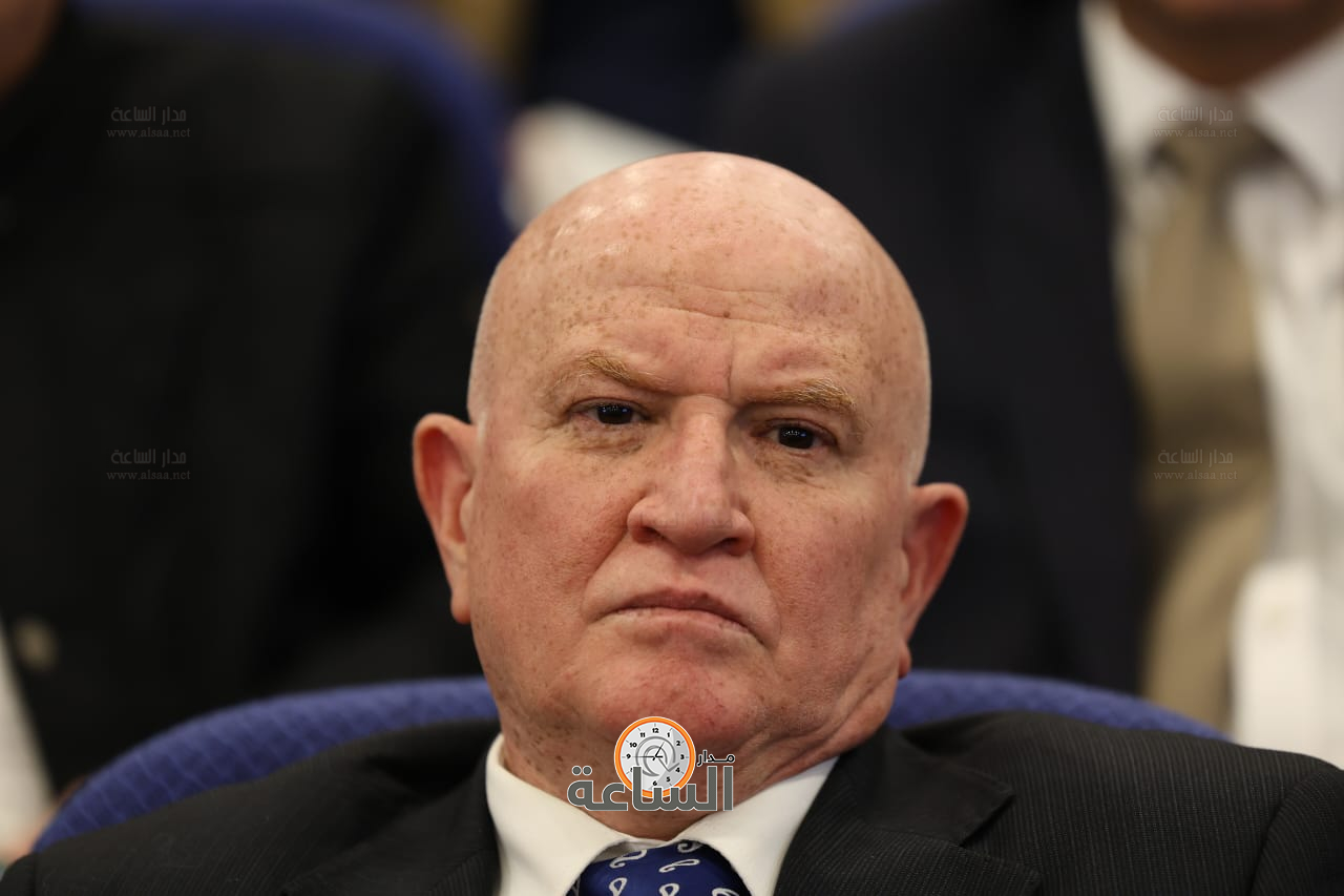 Madar Al-Saa Images 0.18079486929801036