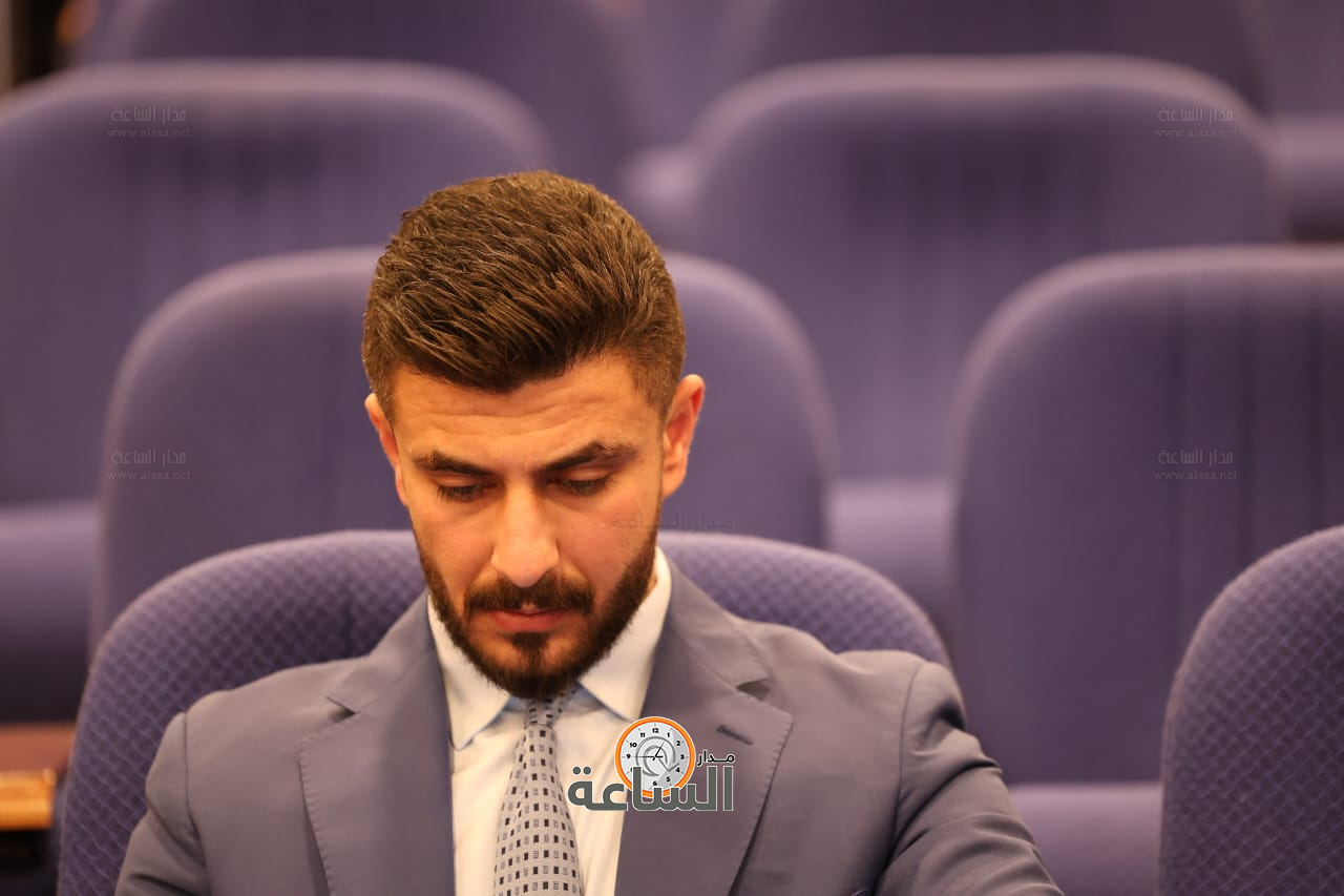 Madar Al-Saa Images 0.33177778038754147