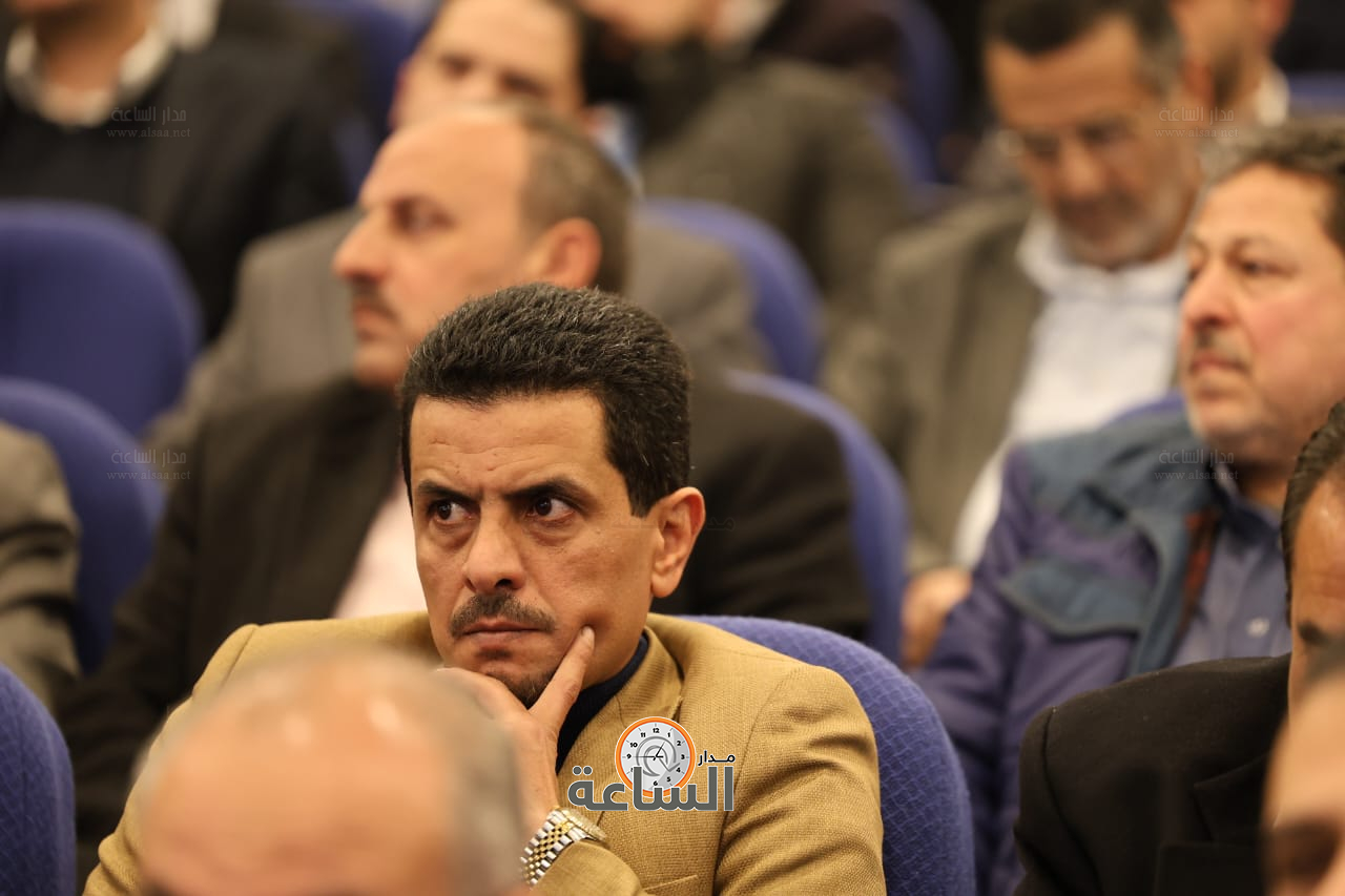 Madar Al-Saa Images 0.8606470611098427