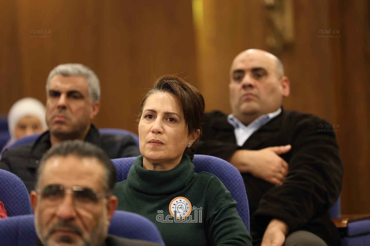 Madar Al-Saa Images 0.736608646831626