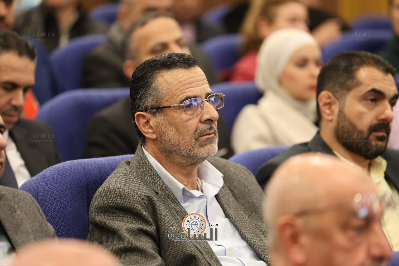 Madar Al-Saa Images 0.34980124261892676