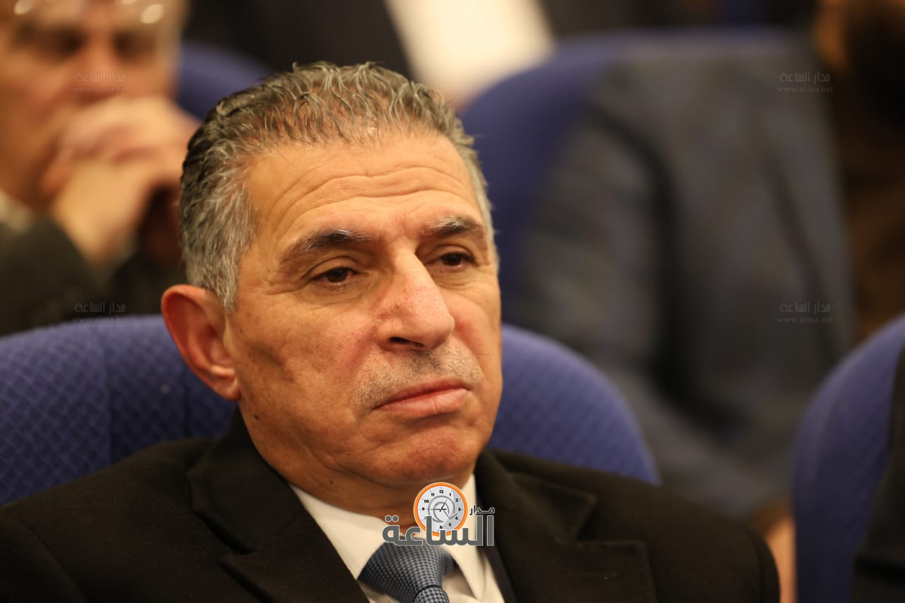 Madar Al-Saa Images 0.5870945592380876