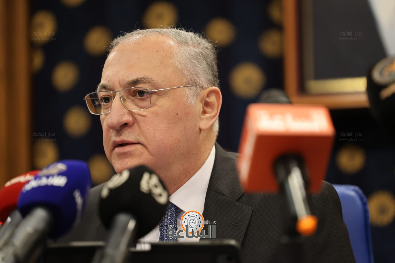 Madar Al-Saa Images 0.323017910207966