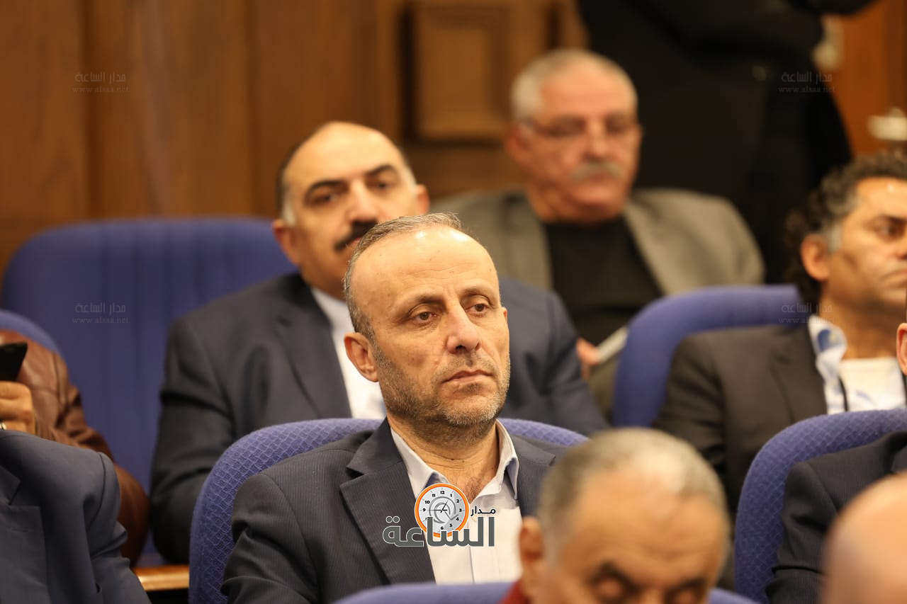 Madar Al-Saa Images 0.4379206043557109