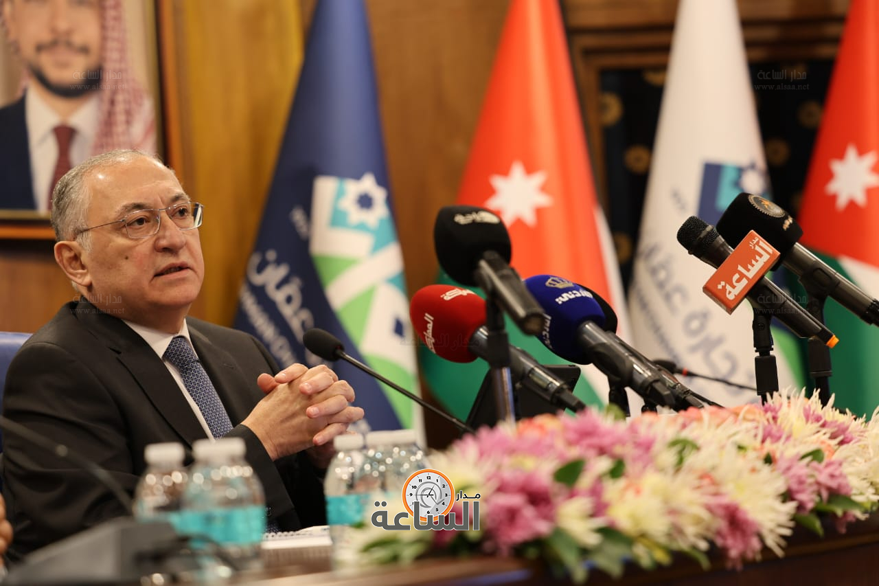 Madar Al-Saa Images 0.08968116833429018