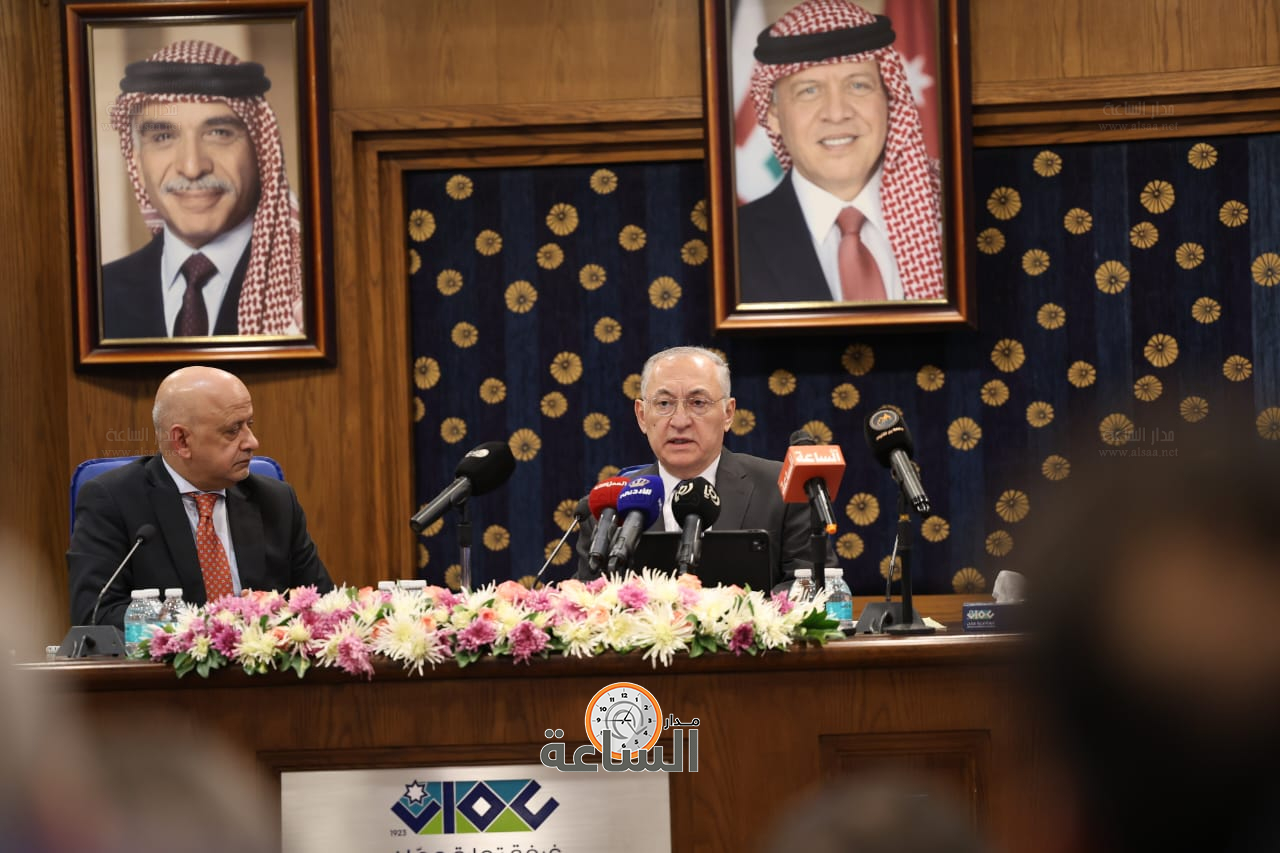 Madar Al-Saa Images 0.08188296208320334