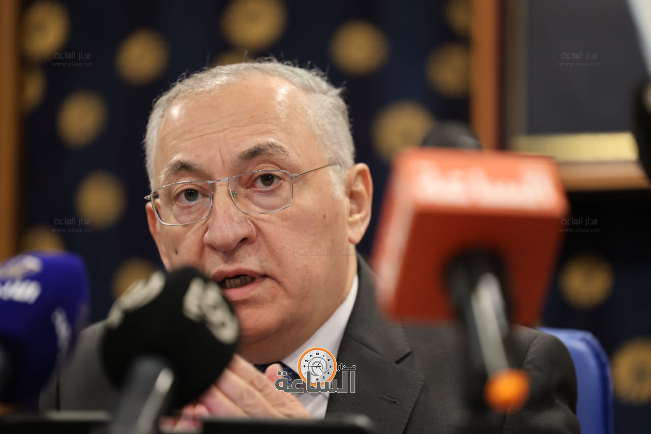 Madar Al-Saa Images 0.4915398213408564