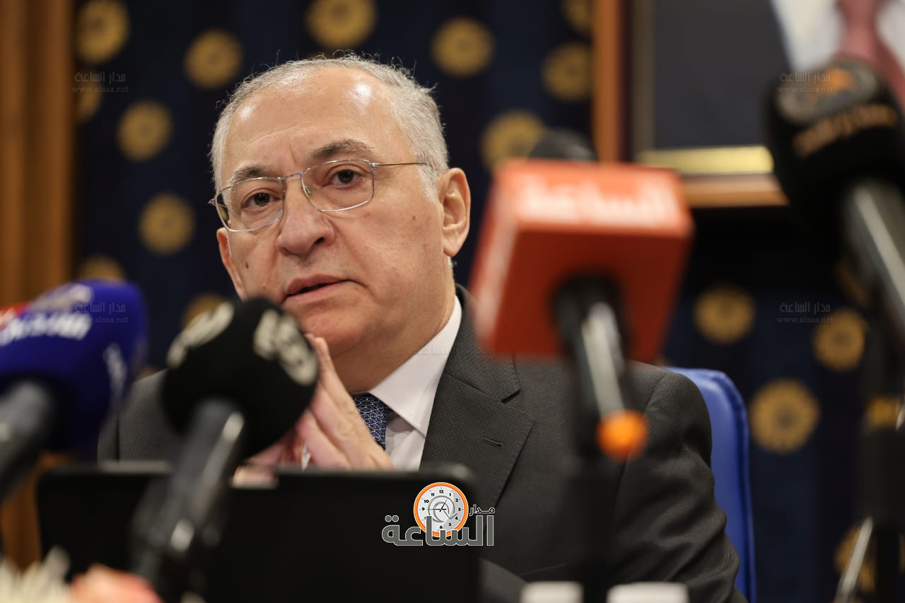 Madar Al-Saa Images 0.2307784625527569