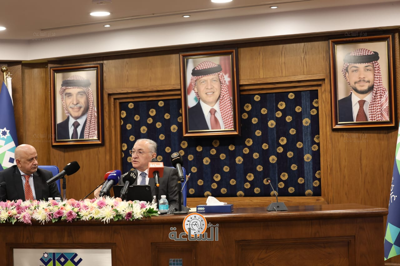 Madar Al-Saa Images 0.595087816403959