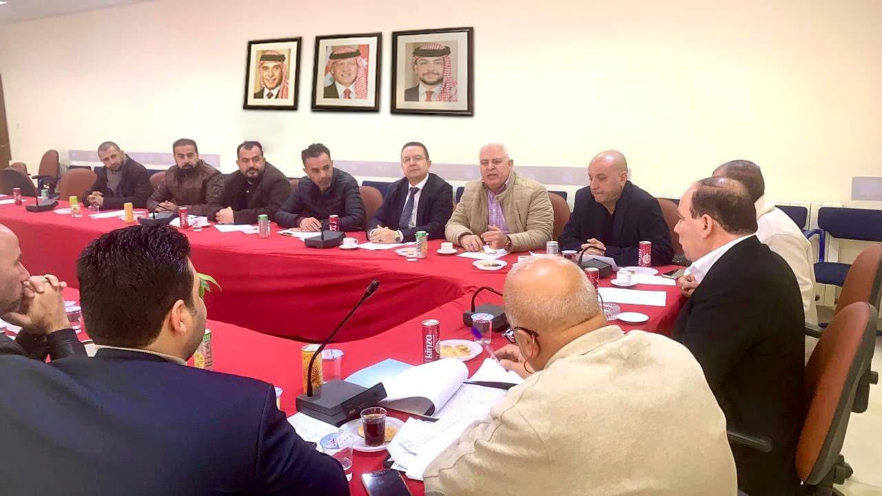 Madar Al-Saa Images 0.3782607448295887