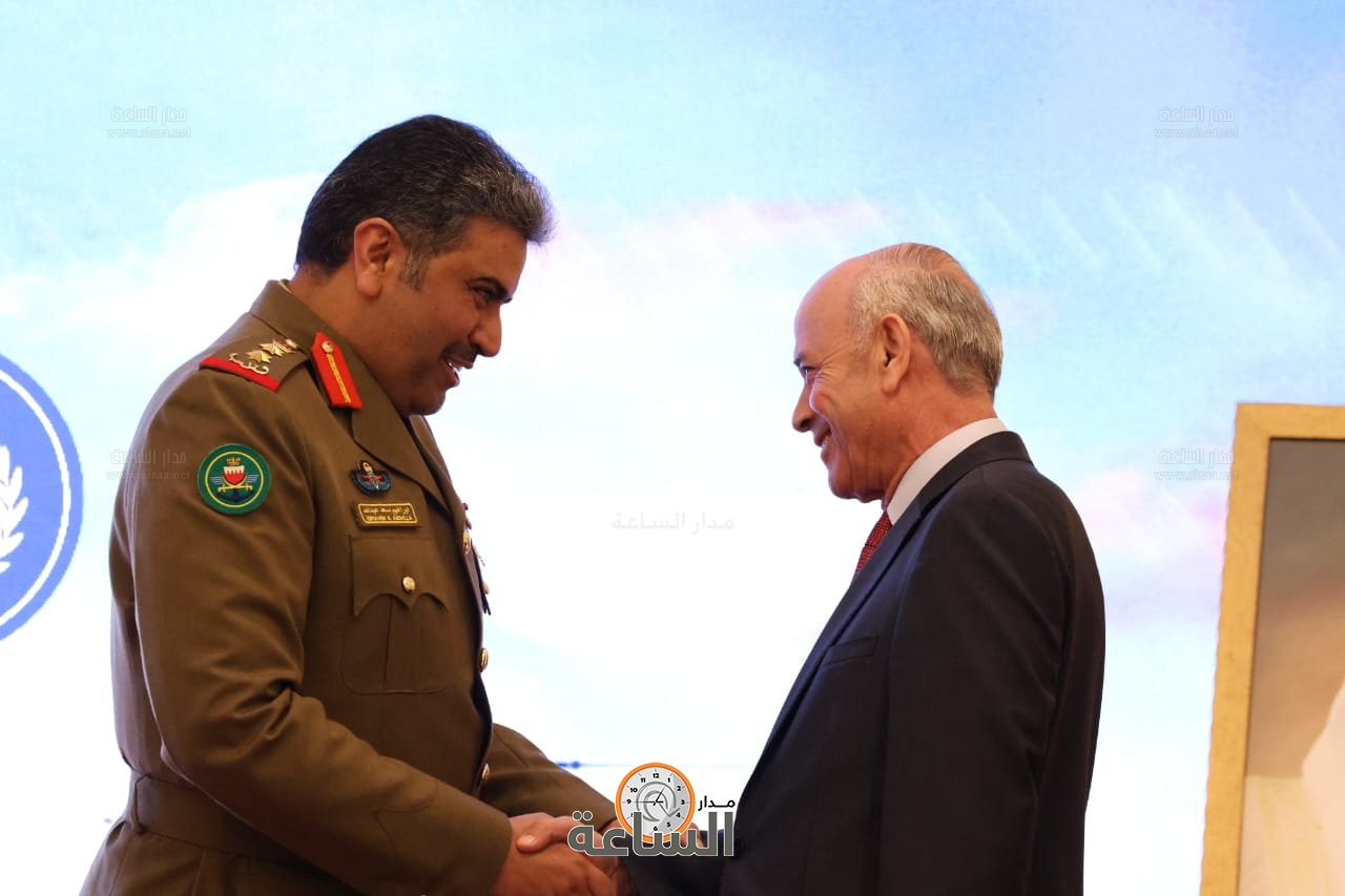 Madar Al-Saa Images 0.407869531652852