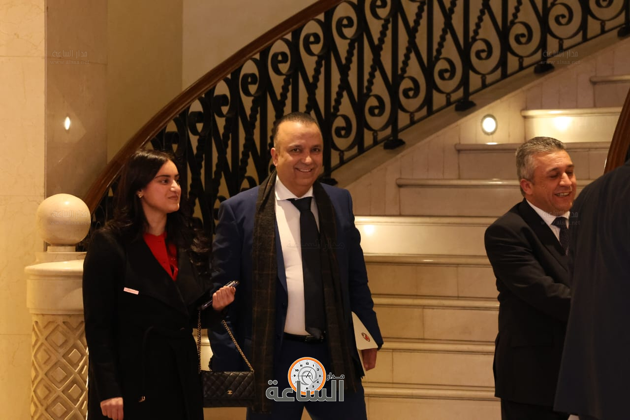 Madar Al-Saa Images 0.39086252801861265