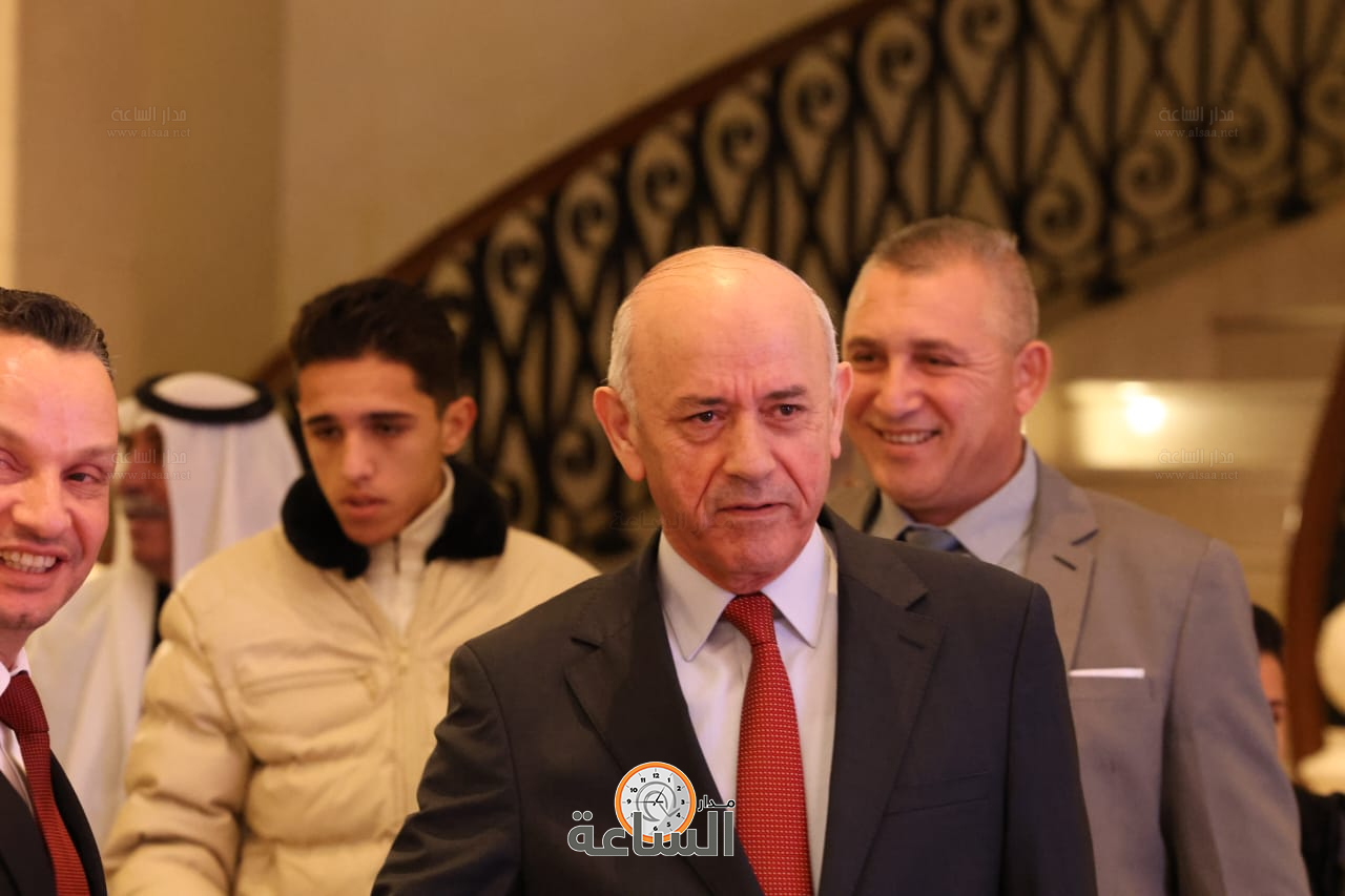 Madar Al-Saa Images 0.5852984121143647