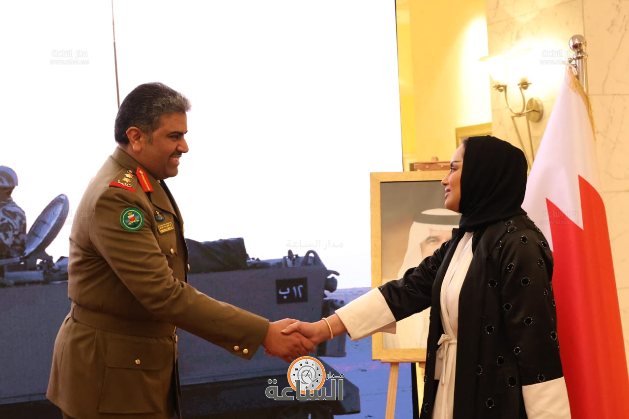 Madar Al-Saa Images 0.00961647262162324