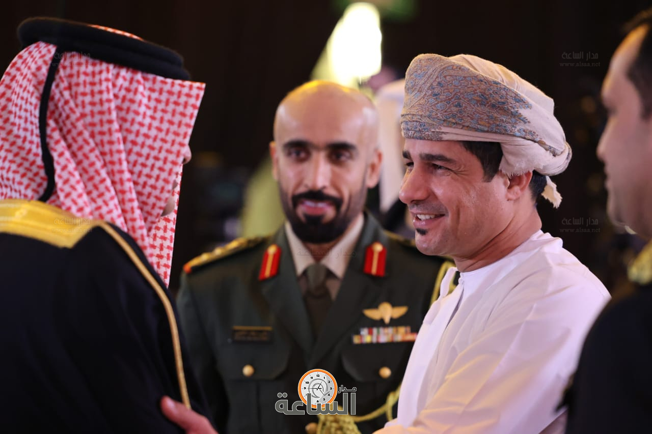 Madar Al-Saa Images 0.3946082280460892