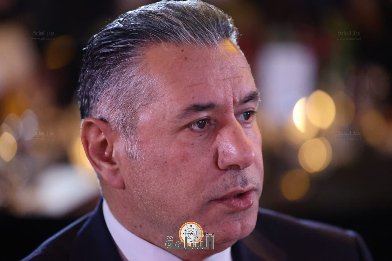 Madar Al-Saa Images 0.8649210759319026