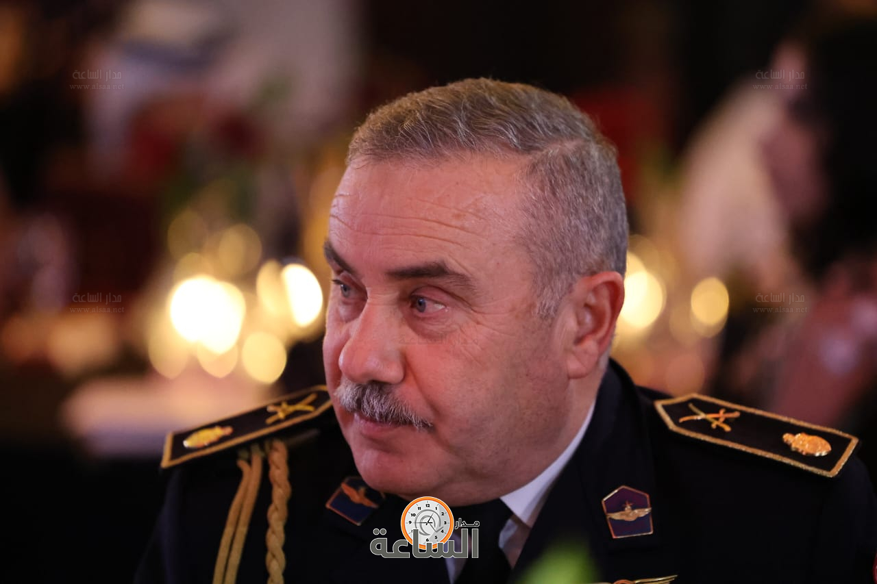 Madar Al-Saa Images 0.9990183668318318