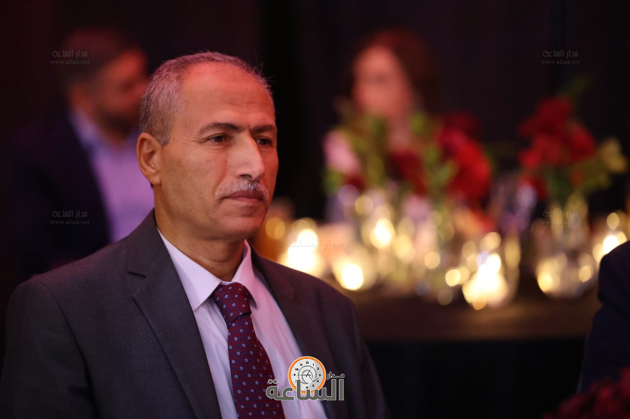 Madar Al-Saa Images 0.2382489761510258