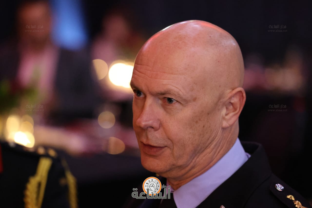 Madar Al-Saa Images 0.1861852901244152