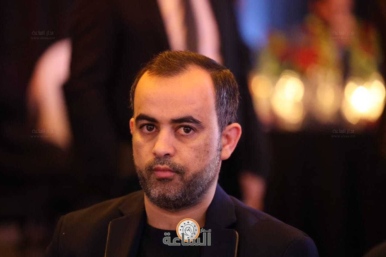 Madar Al-Saa Images 0.8402192844145782