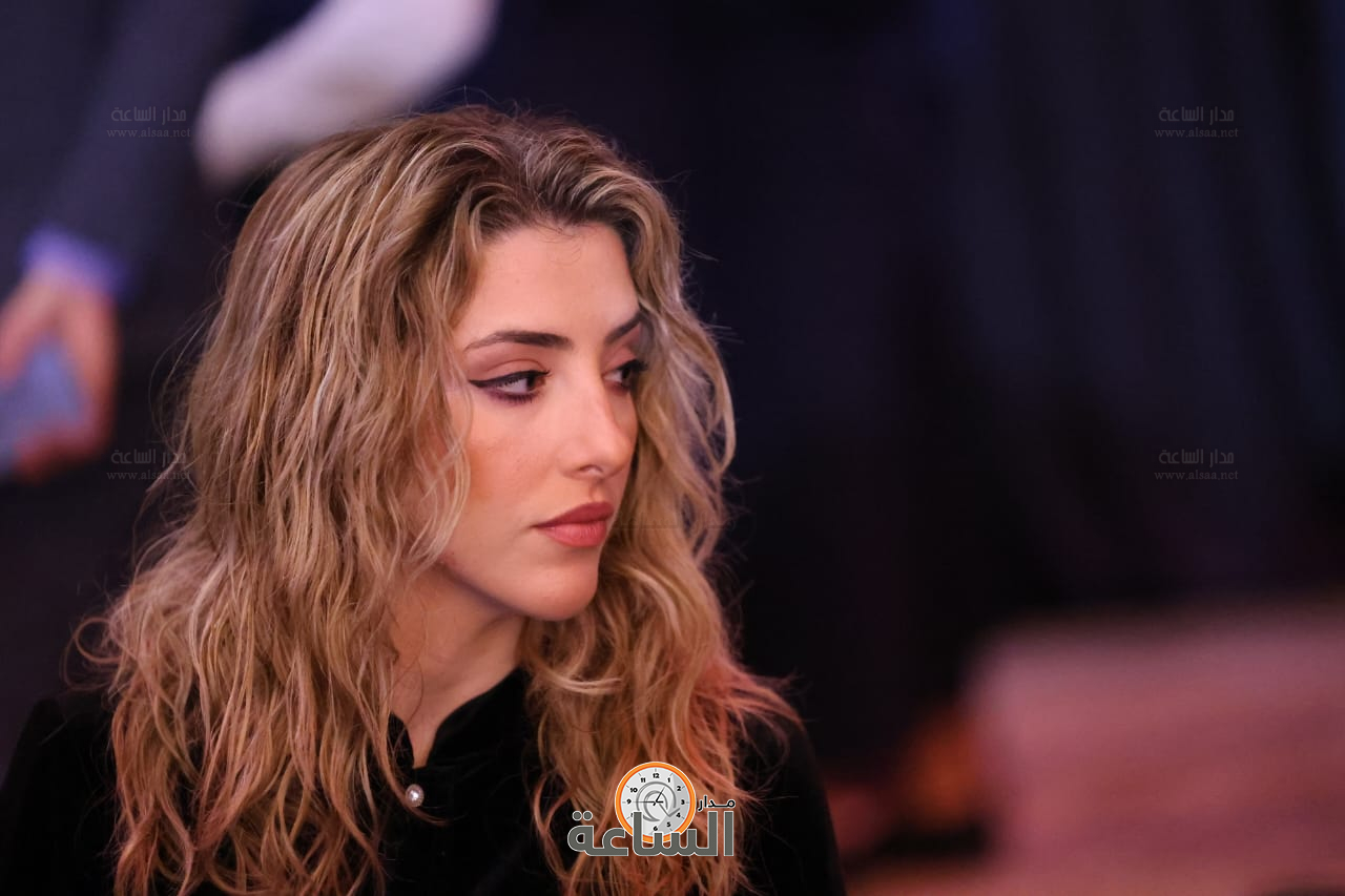 Madar Al-Saa Images 0.44649469891100146