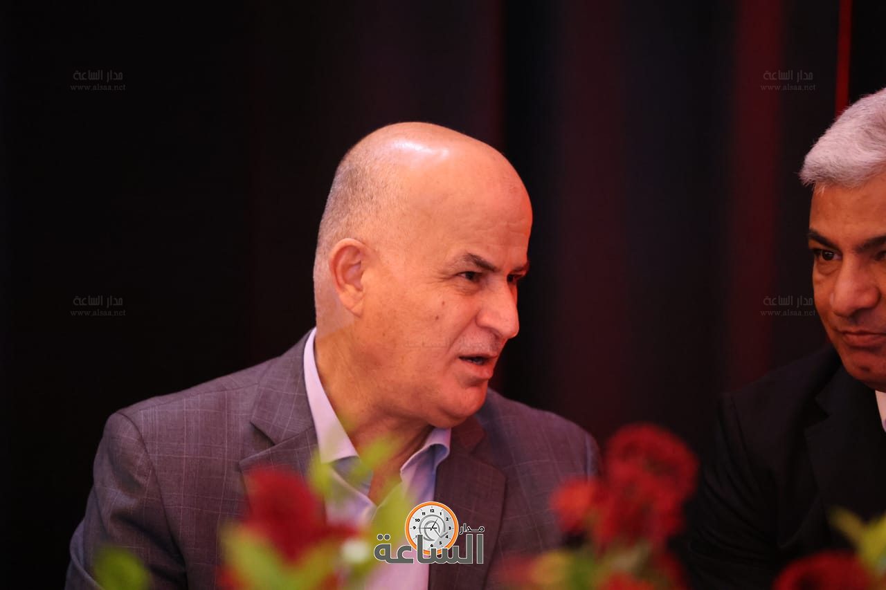 Madar Al-Saa Images 0.9357284753662167