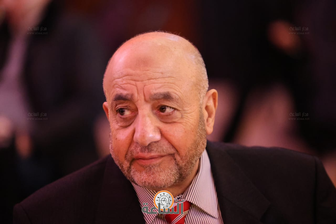 Madar Al-Saa Images 0.2934508087050094