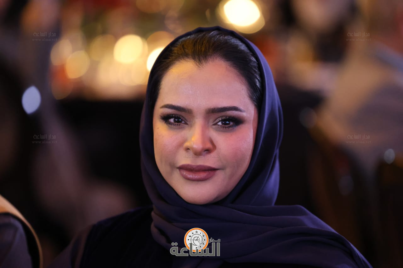 Madar Al-Saa Images 0.562461662797872