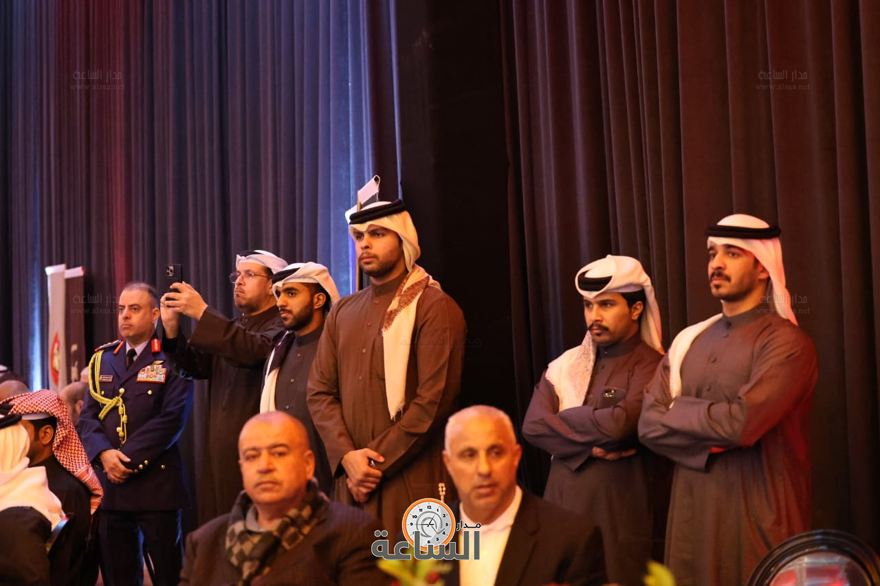 Madar Al-Saa Images 0.8751911393814027