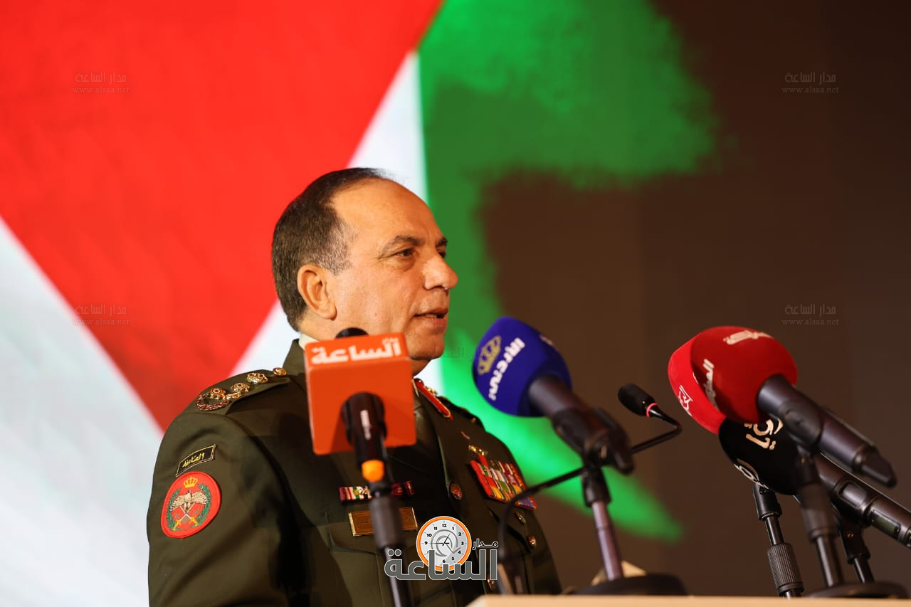 Madar Al-Saa Images 0.48777823860322145