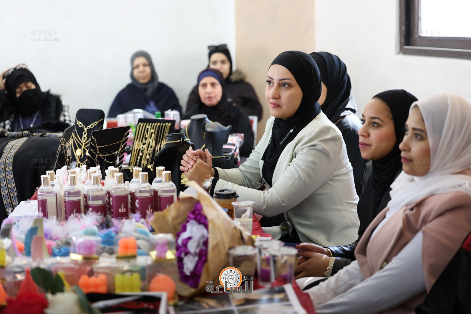 Madar Al-Saa Images 0.5711542278307815