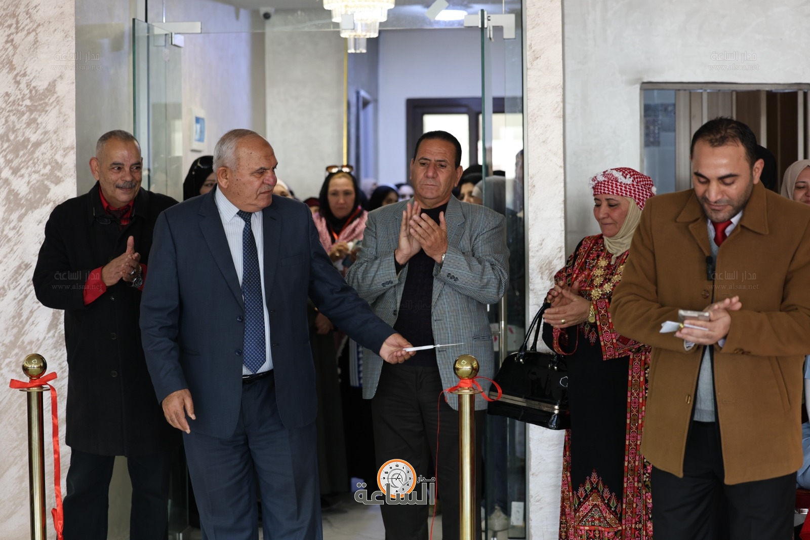 Madar Al-Saa Images 0.7869984372906746