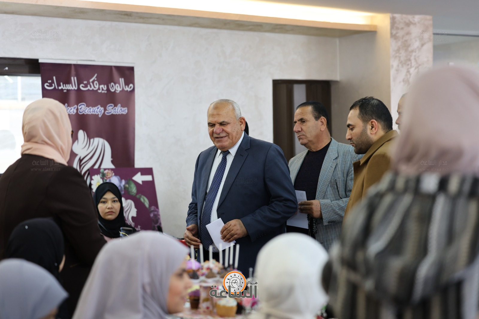 Madar Al-Saa Images 0.49570290350422286