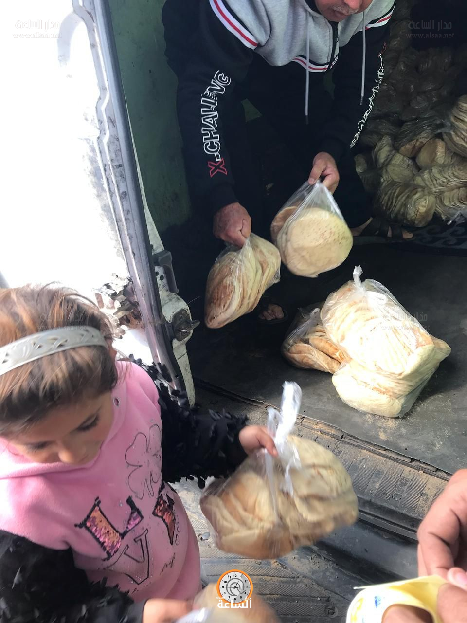 Madar Al-Saa Images 0.9341873412359283