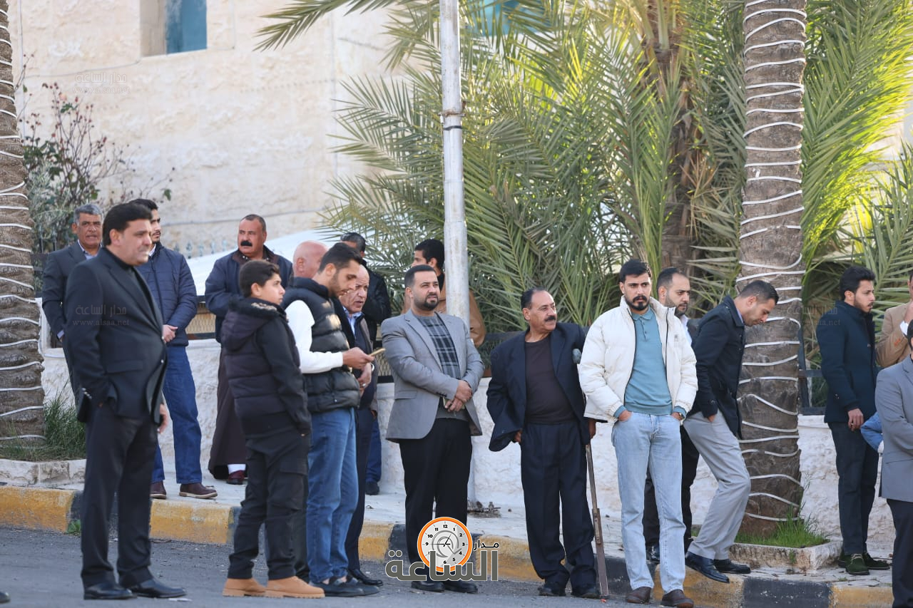 Madar Al-Saa Images 0.9565468904108685