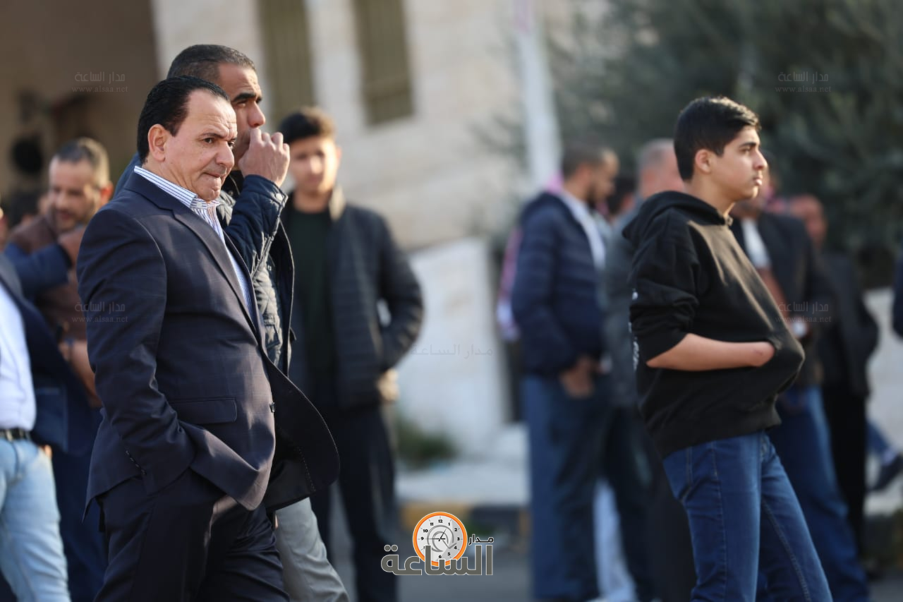 Madar Al-Saa Images 0.8759008641415356