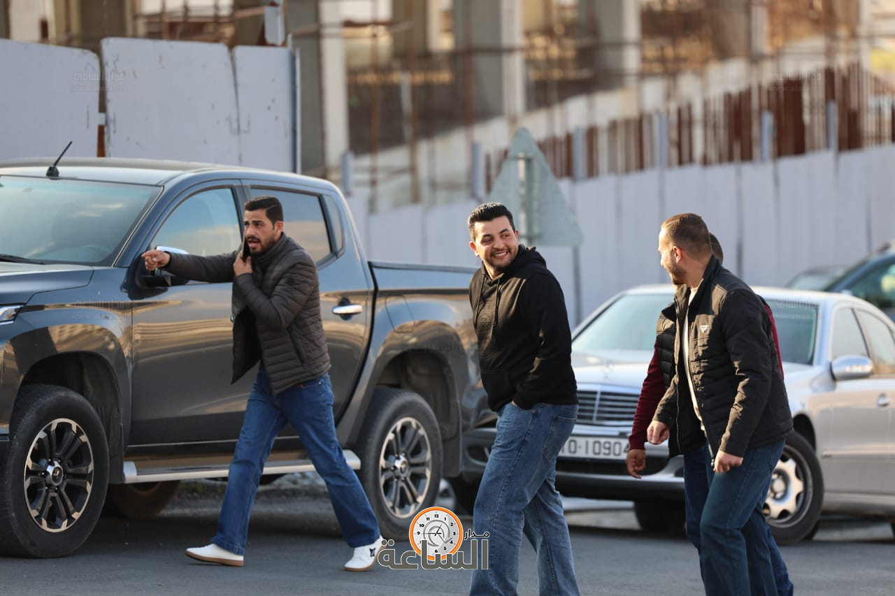 Madar Al-Saa Images 0.4560747617387866