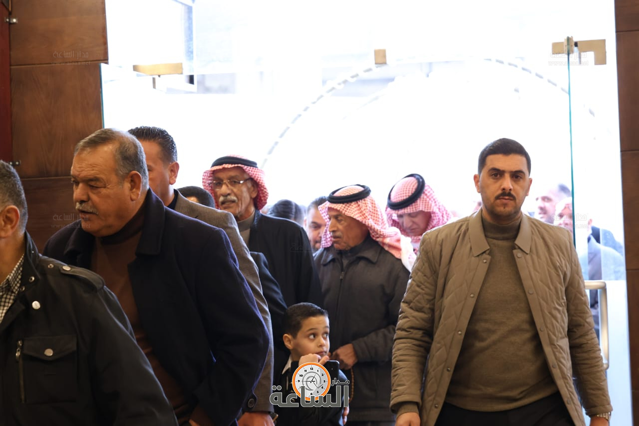 Madar Al-Saa Images 0.9766425968428305