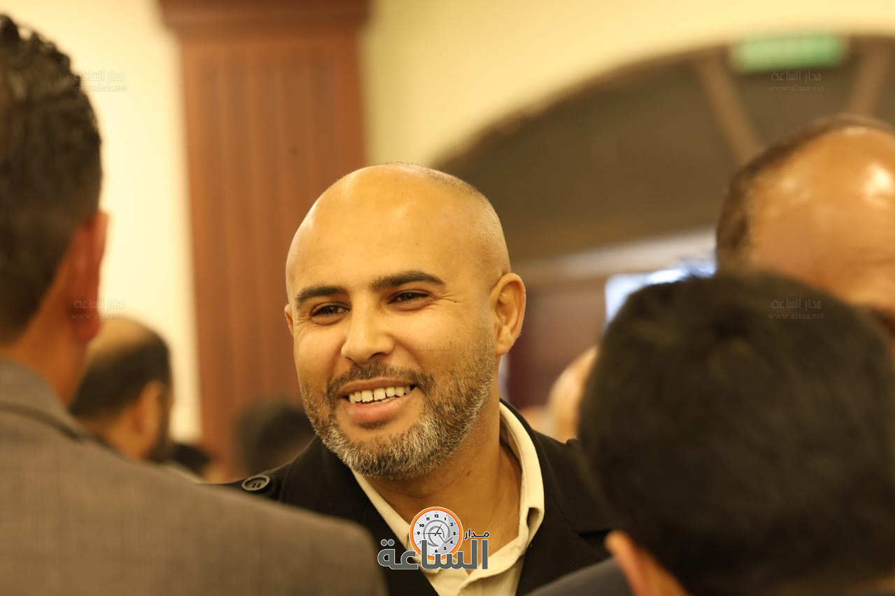 Madar Al-Saa Images 0.7344268203179956