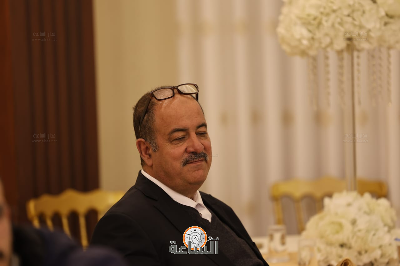 Madar Al-Saa Images 0.4992620554801548